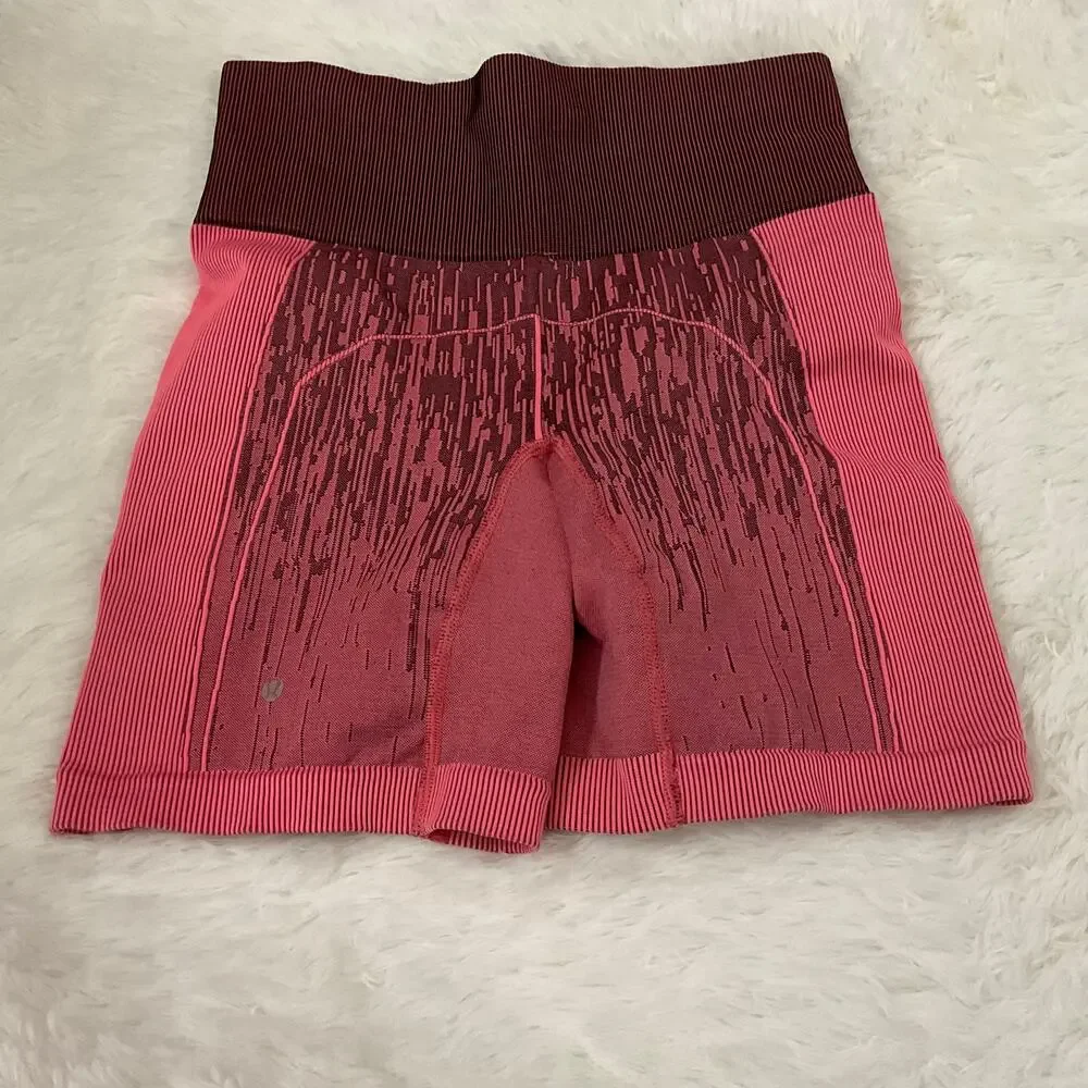 Lululemon Women’s Scuplt Short Bike Short -‎ Electric Coral - Size 2-4